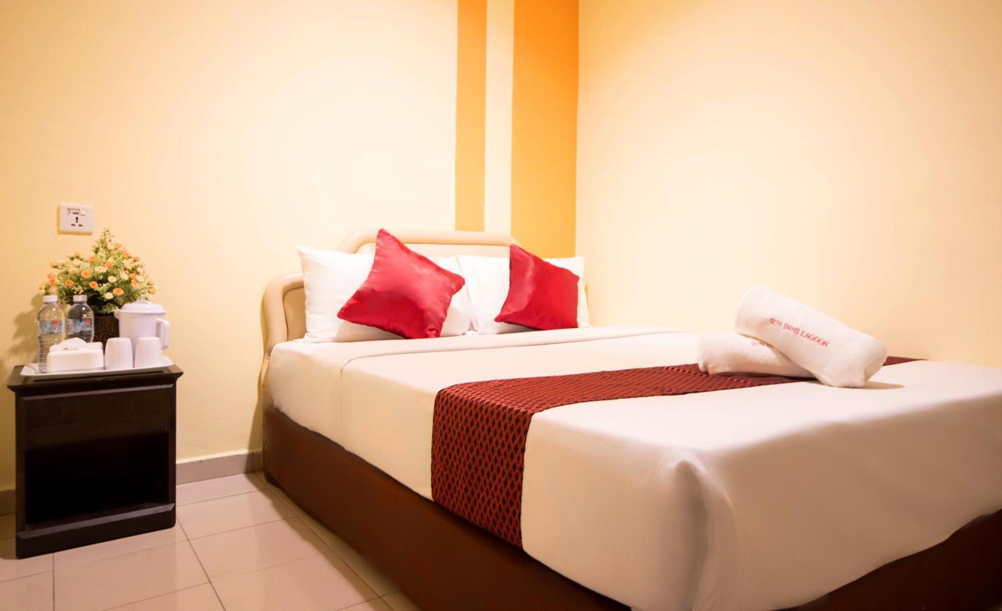 Sun Inns Hotel Lagoon Near Sunway Lagoon Theme Park Петалинг-Джая Экстерьер фото