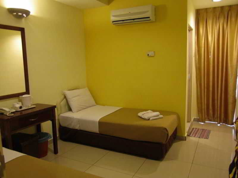 Sun Inns Hotel Lagoon Near Sunway Lagoon Theme Park Петалинг-Джая Экстерьер фото